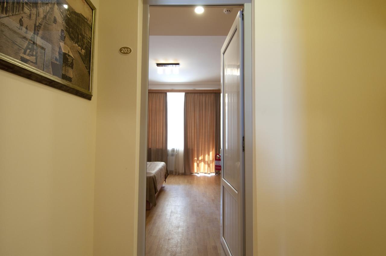 Albert House Hotel And Tours Erywań Zewnętrze zdjęcie